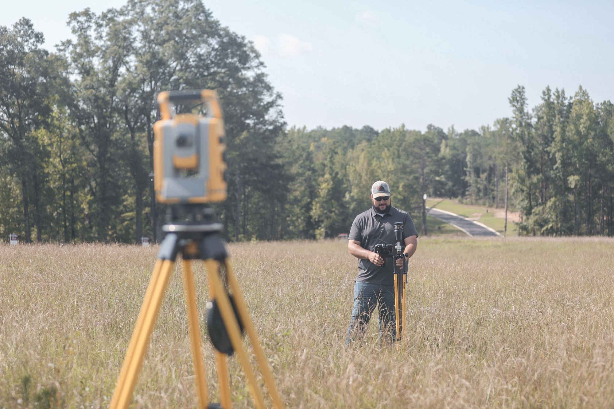 Samford Group survey crew scoping a parcel with a total station